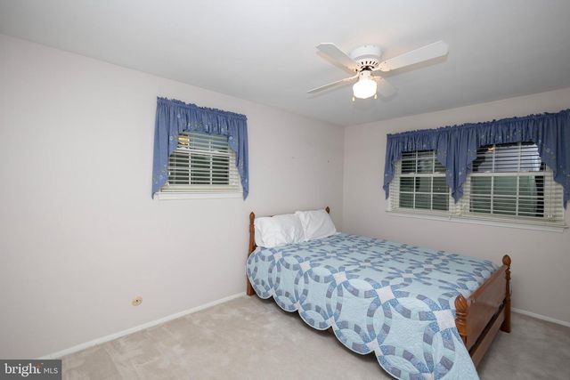 647 GUILFORD RD, Cherry Hill, NJ 08003