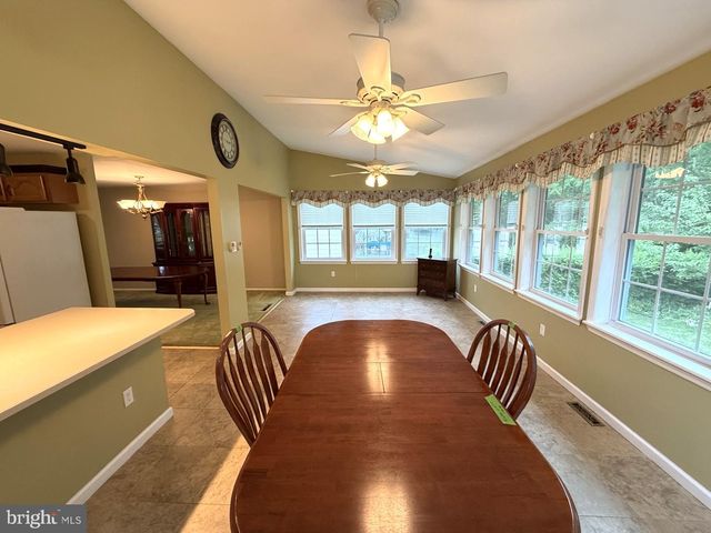 647 GUILFORD RD, Cherry Hill, NJ 08003