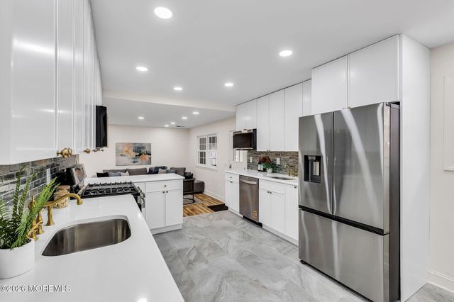 50 Westbrook Road, Howell, NJ 07731