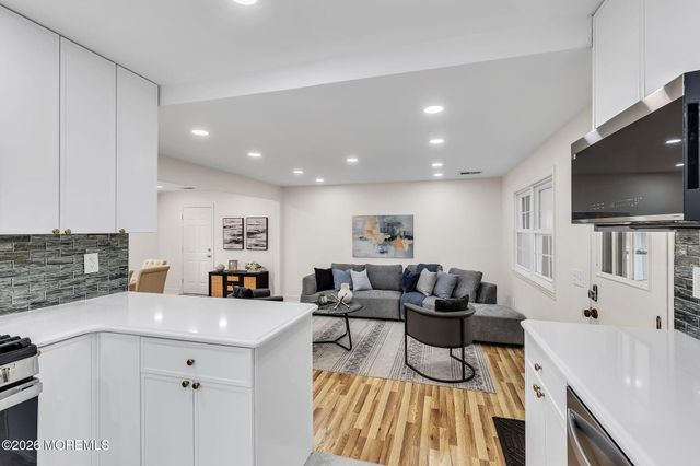 50 Westbrook Road, Howell, NJ 07731