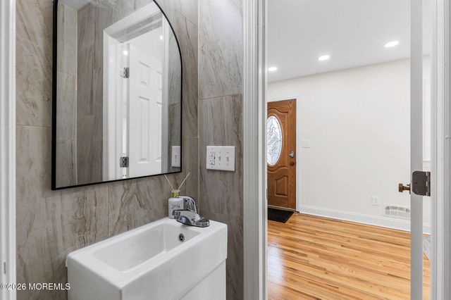 50 Westbrook Road, Howell, NJ 07731