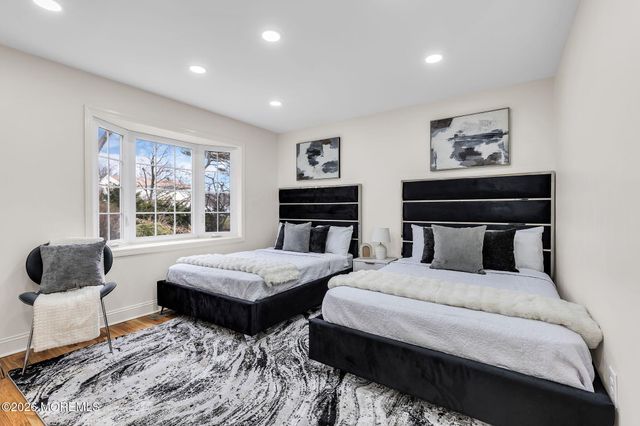 50 Westbrook Road, Howell, NJ 07731