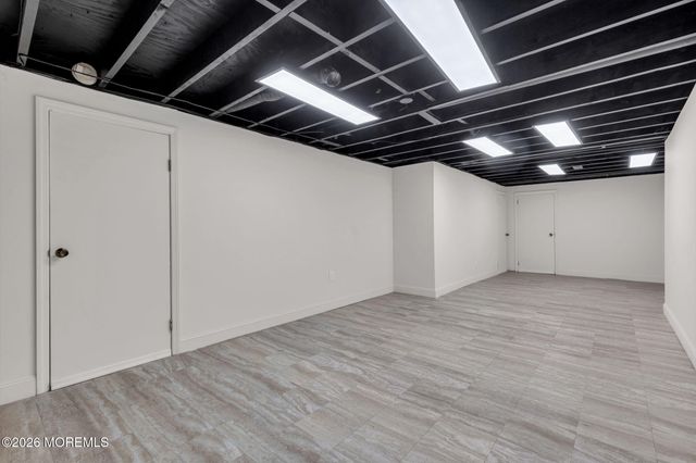 50 Westbrook Road, Howell, NJ 07731