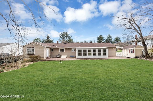 50 Westbrook Road, Howell, NJ 07731