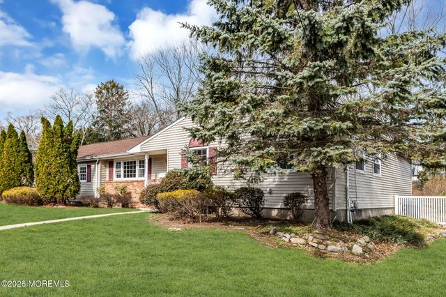 50 Westbrook Road, Howell, NJ 07731