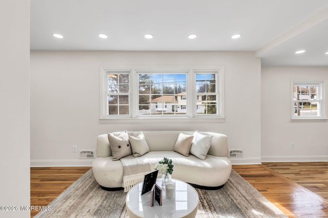 50 Westbrook Road, Howell, NJ 07731