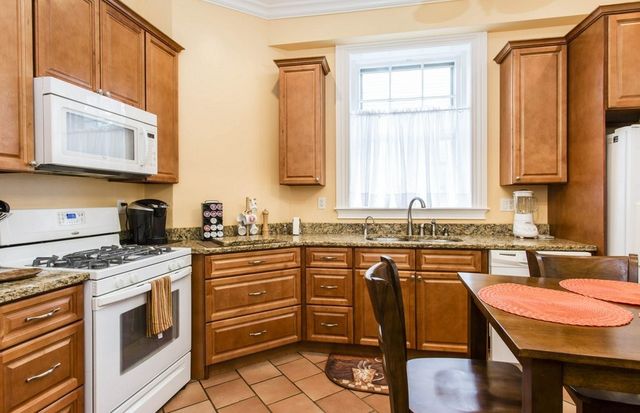 82 Highland St, Boston, MA 02119