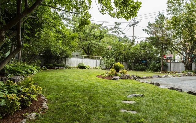 82 Highland St, Boston, MA 02119
