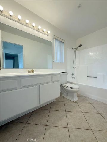 5021 Waverider, Huntington Beach, CA 92649