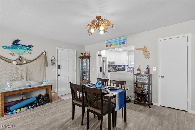 1714 Bikini CT 103, Cape Coral, FL 33904