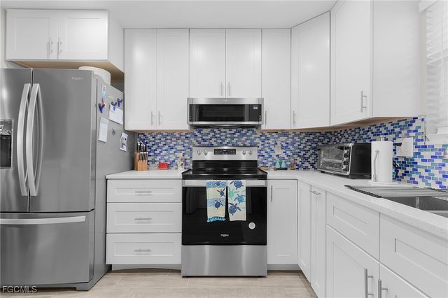 1714 Bikini CT 103, Cape Coral, FL 33904