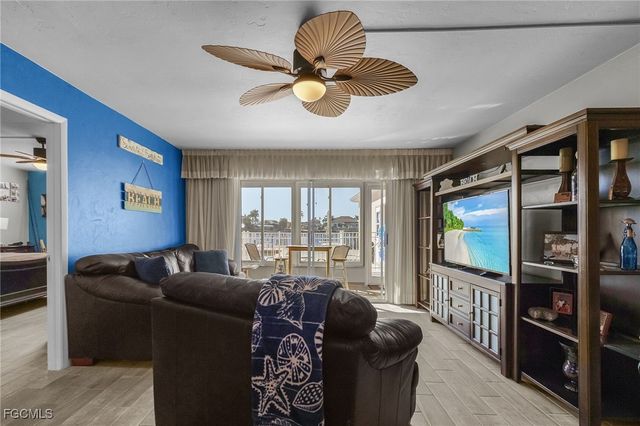 1714 Bikini CT 103, Cape Coral, FL 33904