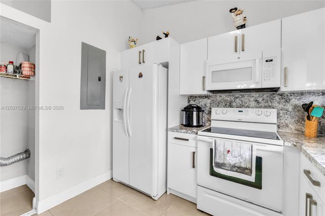 13572 SW 285th Terrace, Homestead, FL 33033