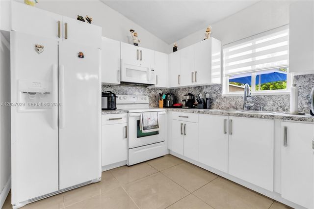 13572 SW 285th Terrace, Homestead, FL 33033