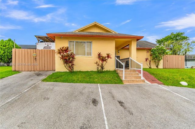 13572 SW 285th Terrace, Homestead, FL 33033