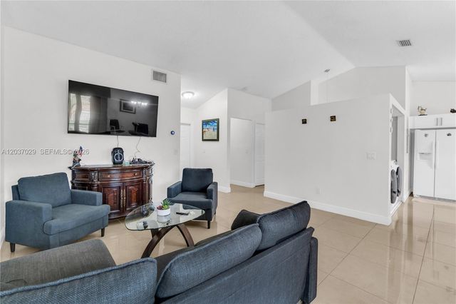 13572 SW 285th Terrace, Homestead, FL 33033