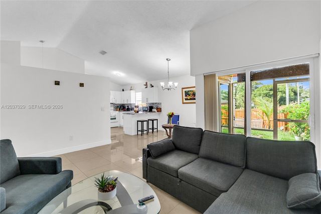 13572 SW 285th Terrace, Homestead, FL 33033