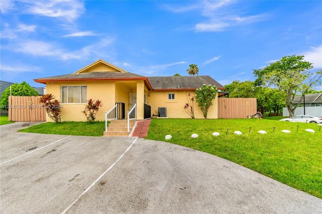 13572 SW 285th Terrace, Homestead, FL 33033