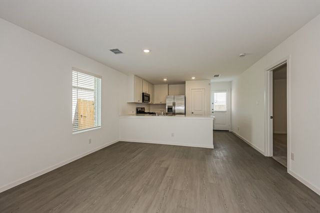 1714 Crossbill Street, Forney, TX 75126