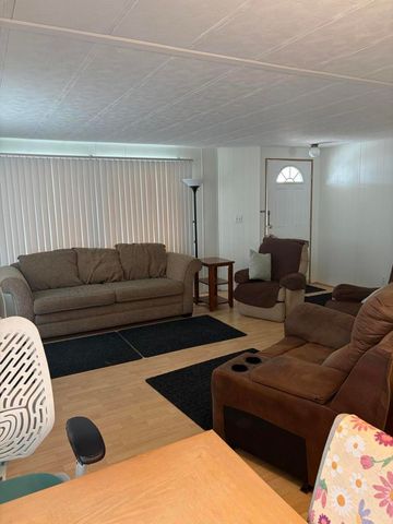 32261 Merion Drive, Thousand Palms, CA 92276