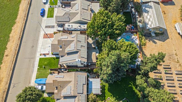 934 Fallbrook Ct, Escalon, CA 95320