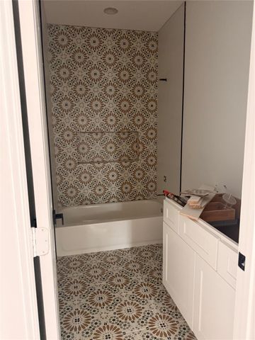 3910 Sunrise Lane, Damon, TX 77430