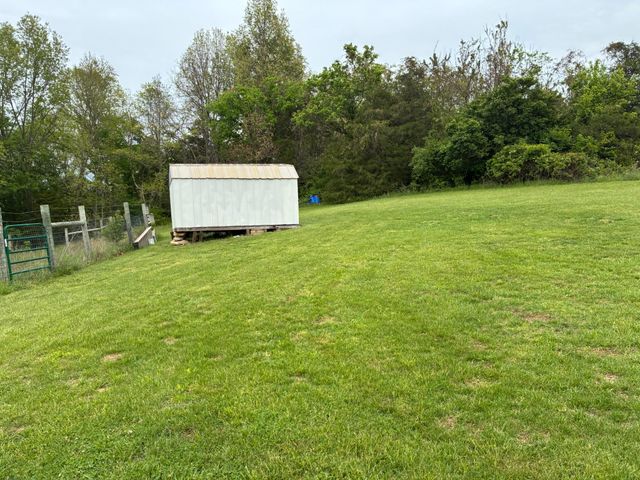 901 Crooked Creek Road, Carlisle, KY 40311