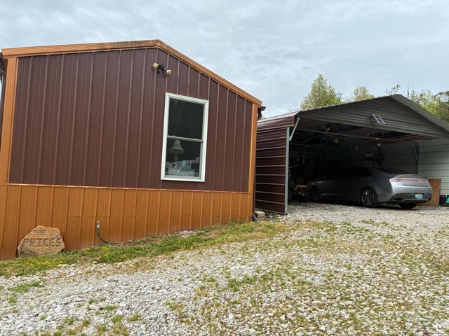 901 Crooked Creek Road, Carlisle, KY 40311
