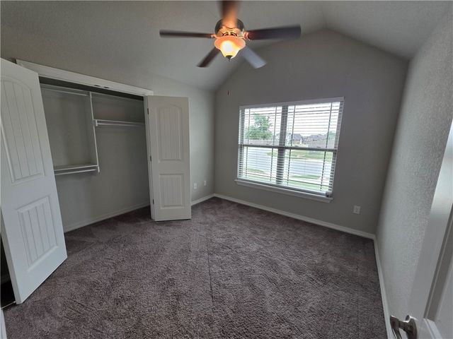 1100 Gardenia Street, Centerton, AR 72719
