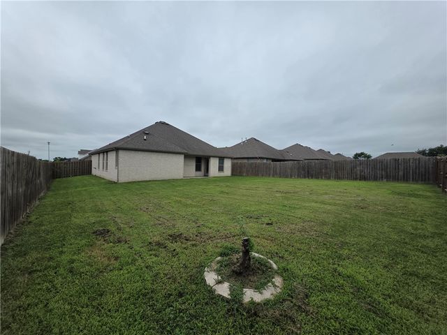1100 Gardenia Street, Centerton, AR 72719
