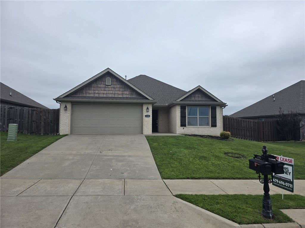 1100 Gardenia Street, Centerton, AR 72719