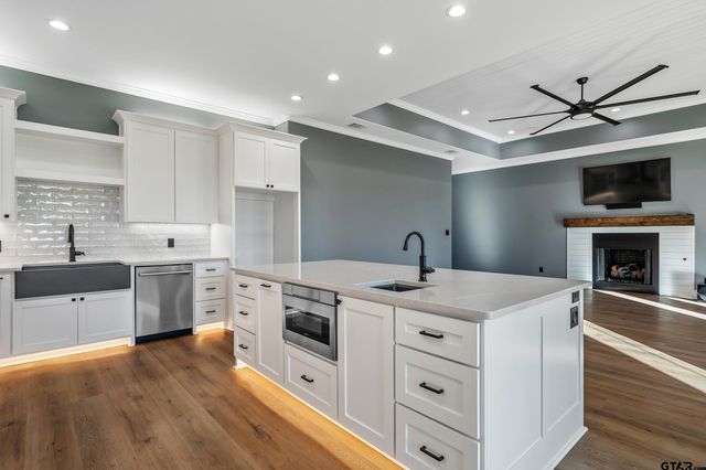 12241 Madison Crossing, Bullard, TX 75757