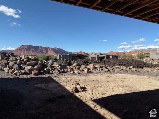 2832 W SHOSHONI, St. George, UT 84770