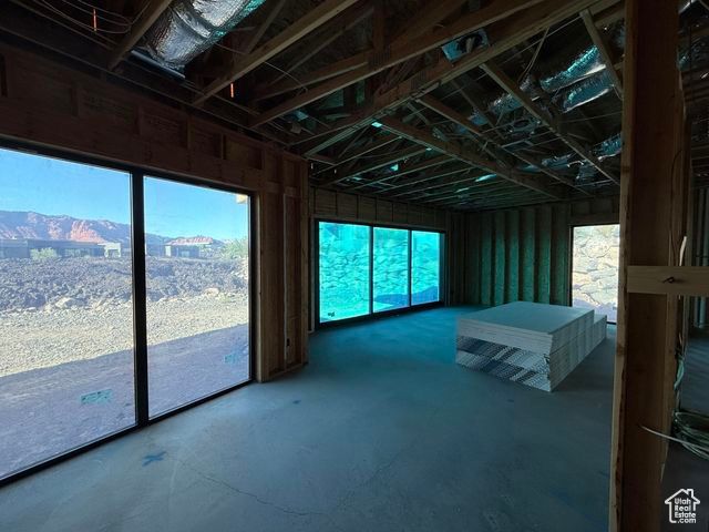 2832 W SHOSHONI, St. George, UT 84770