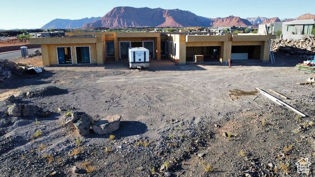 2832 W SHOSHONI, St. George, UT 84770