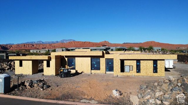 2832 W SHOSHONI, St. George, UT 84770