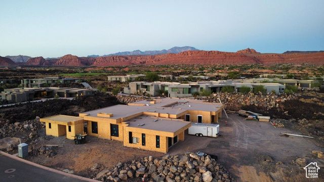 2832 W SHOSHONI, St. George, UT 84770