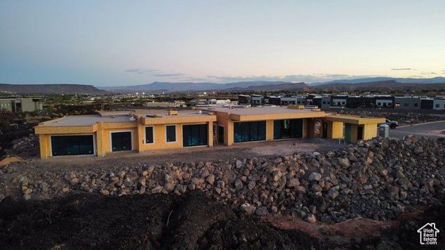 2832 W SHOSHONI, St. George, UT 84770