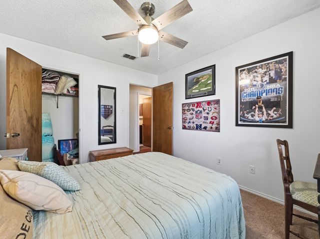 321 Juniper Drive, Arlington, TX 76018