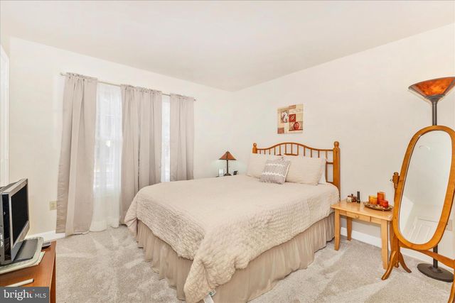 2367 BEAR DEN RD, Frederick, MD 21701