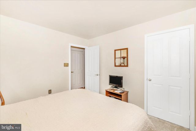 2367 BEAR DEN RD, Frederick, MD 21701