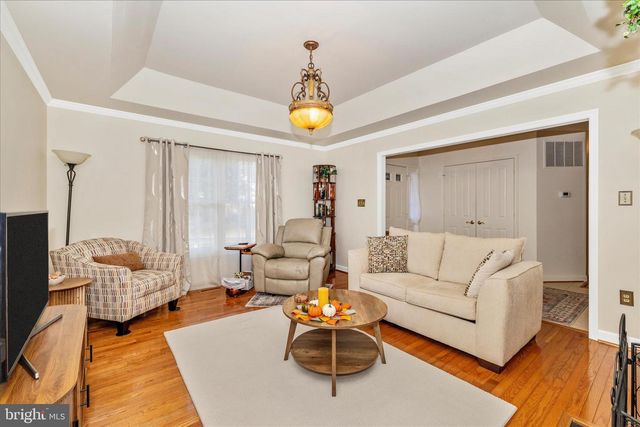 2367 BEAR DEN RD, Frederick, MD 21701