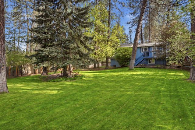 4814 E Peone Pines Dr, Mead, WA 99021