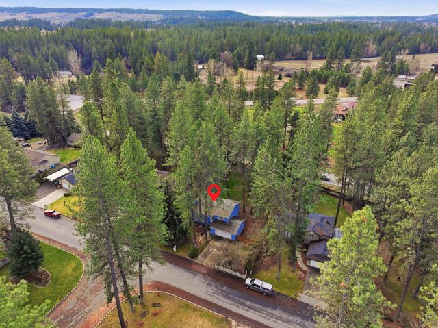 4814 E Peone Pines Dr, Mead, WA 99021