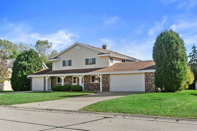 8150 S 88th STREET, Franklin, WI 53132