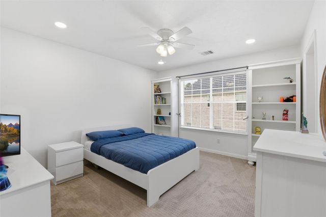 19407 Kessington Lane, Houston, TX 77094