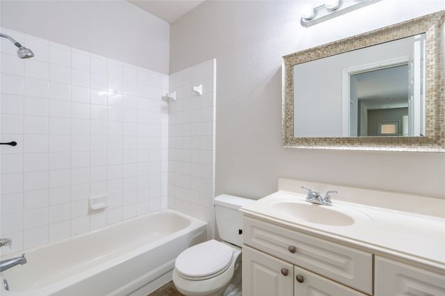 1801 Fern Court, Grapevine, TX 76051