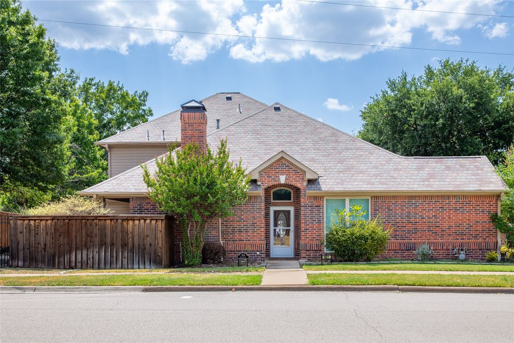 1801 Fern Court, Grapevine, TX 76051