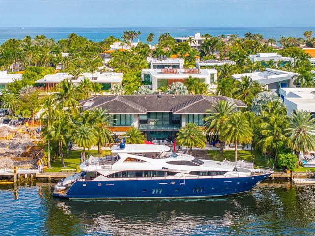 385 Centre Island, Golden Beach, FL 33160