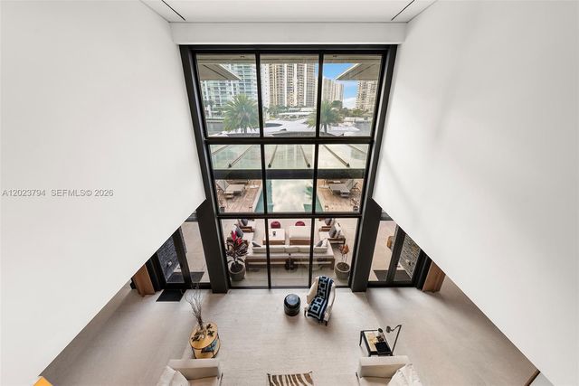 385 Centre Island, Golden Beach, FL 33160
